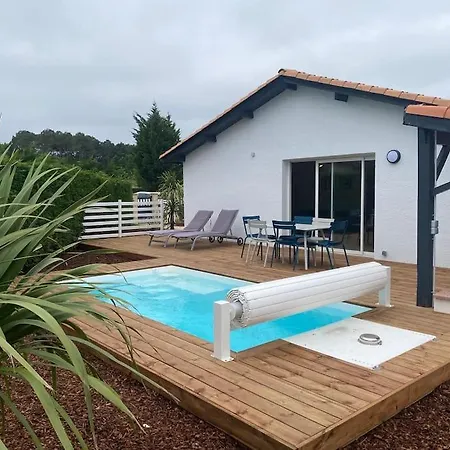 Villa Maison Mitoyenne Chaleureuse Avec Piscine Chauffée *