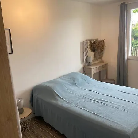 Villa Maison Mitoyenne Chaleureuse Avec Piscine Chauffee La Teste-de-Buch