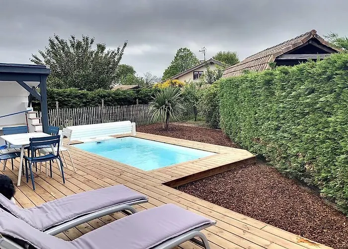 Maison Mitoyenne Chaleureuse Avec Piscine Chauffée * La Teste-de-Buch